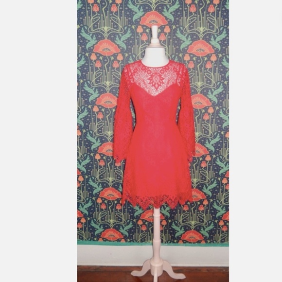 Bcbg Max Azria Daniela Dress Red Lace Bell Sleeve Mini Cocktail Nwt 2 - Picture 3 of 8